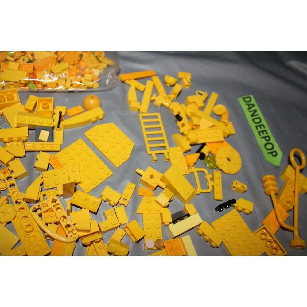 Lego 560+ All Yellow Multi Set Assorted Bricks And Pieces Toys City, Dino, Sub +